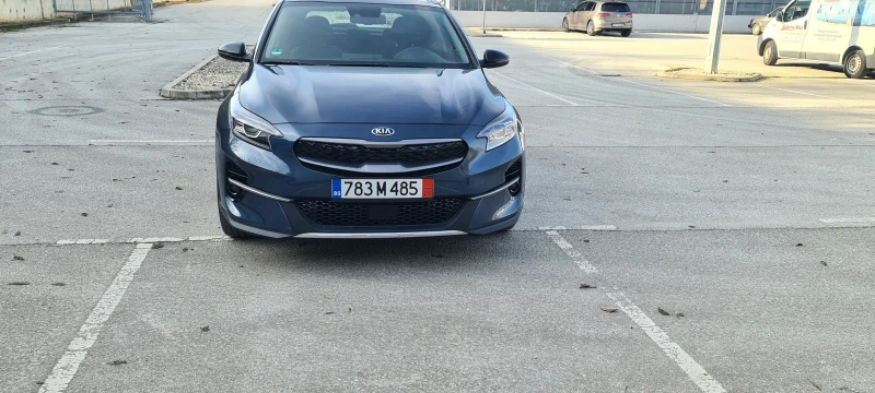 Kia XCeed PHEV  PLATINUM edition, снимка 4 - Автомобили и джипове - 52584344