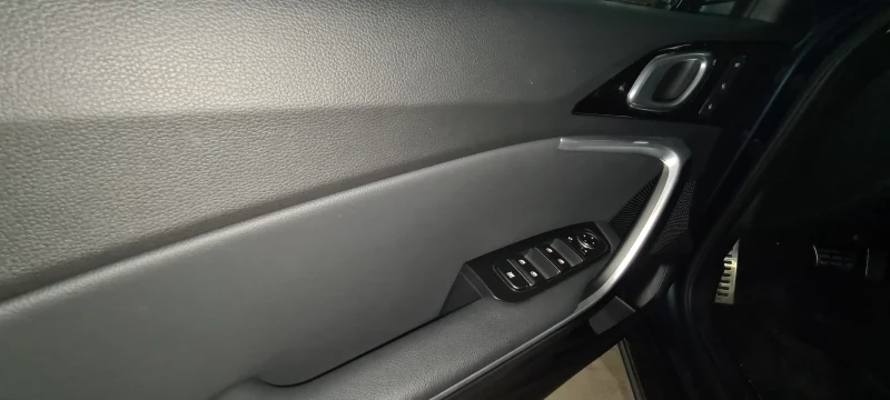 Kia XCeed PHEV  PLATINUM edition, снимка 15 - Автомобили и джипове - 52584344