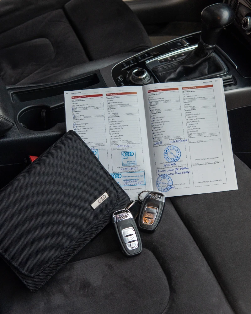 Audi A4 AVANT 2.0TDI 177 QUATTRO/DISTRONIC/LINE ASSIST, снимка 17 - Автомобили и джипове - 52636518