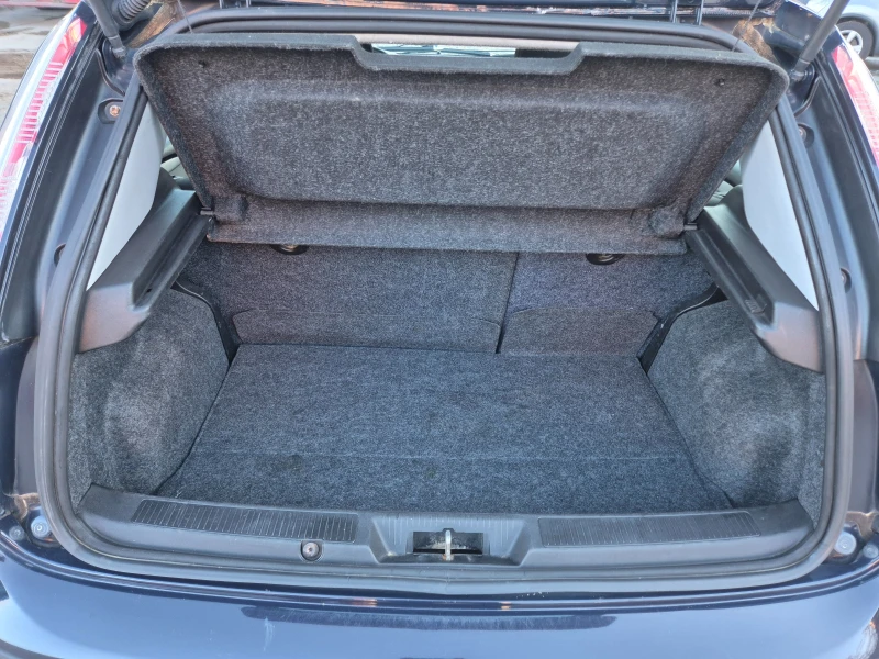 Fiat Punto EVO 1.4i-ГАЗ-GPL-77к.с, снимка 9 - Автомобили и джипове - 52921880