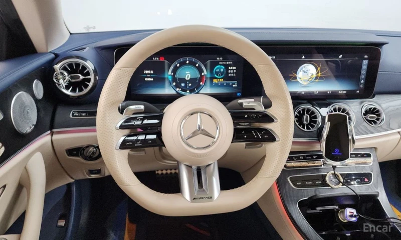 Mercedes-Benz E 220, снимка 13 - Автомобили и джипове - 52938957