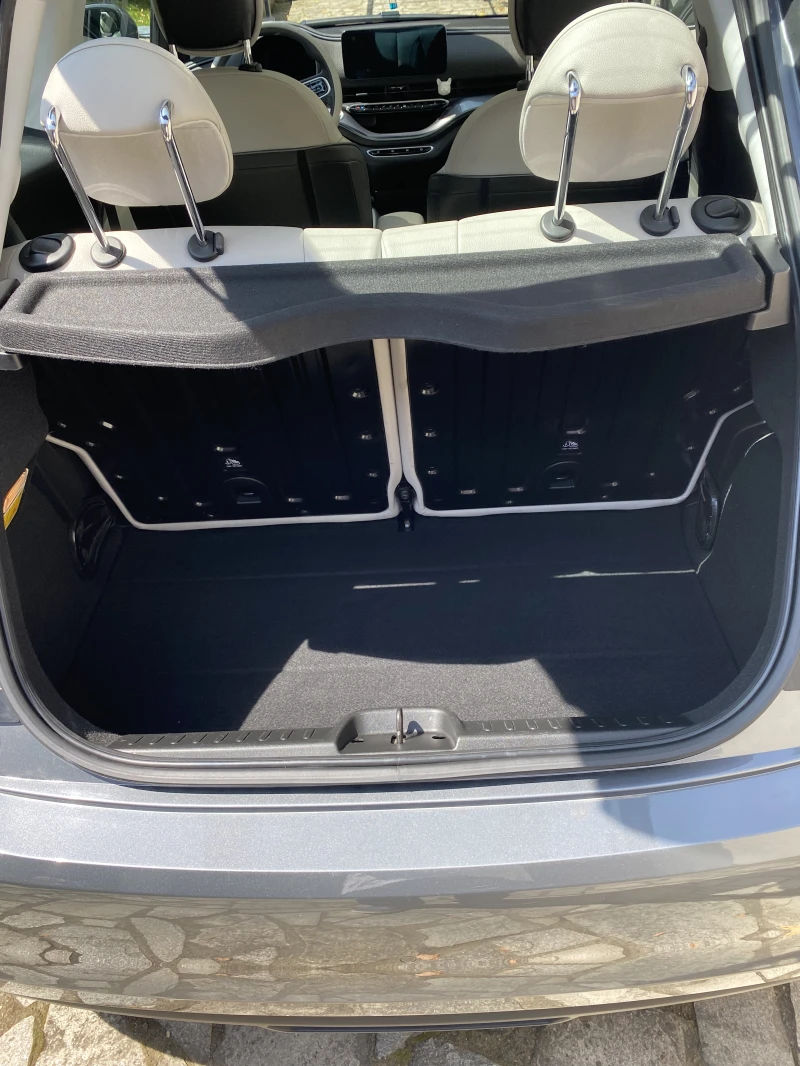 Fiat 500e La Prima Doce Vita, снимка 12 - Автомобили и джипове - 53413566