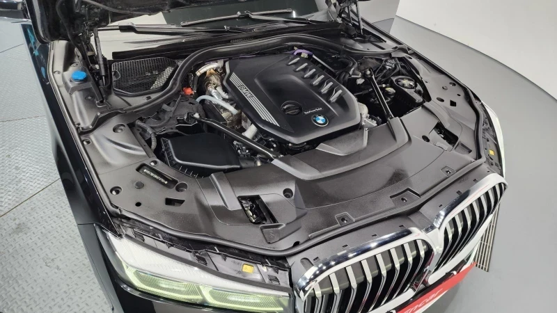 BMW 730 ЛЮК* ОБДУХВАНЕ* HUD* 360* KEYLESS* КРАЙНА ЦЕНА, снимка 6 - Автомобили и джипове - 55339222