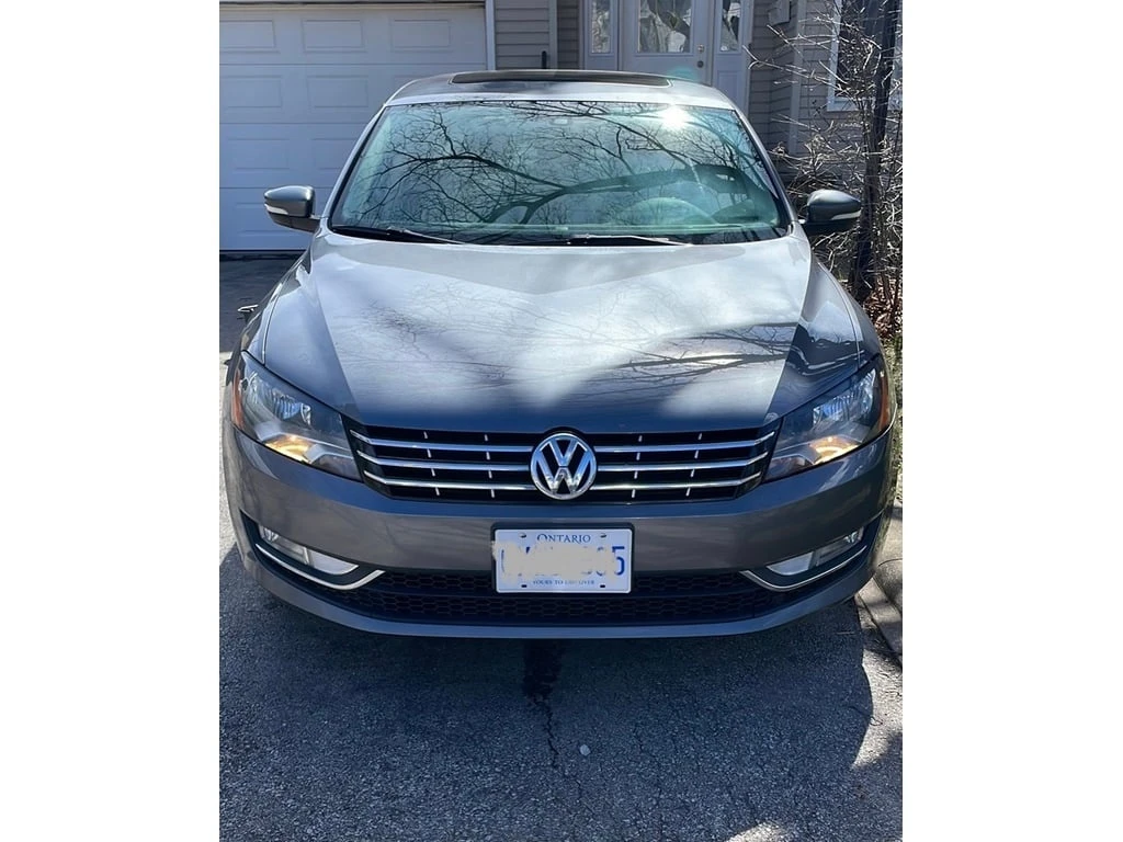 VW Passat * 4dr Sdn 2.0 TDI DSG Highline * CARFAX * ЦЕНА ДО , снимка 1