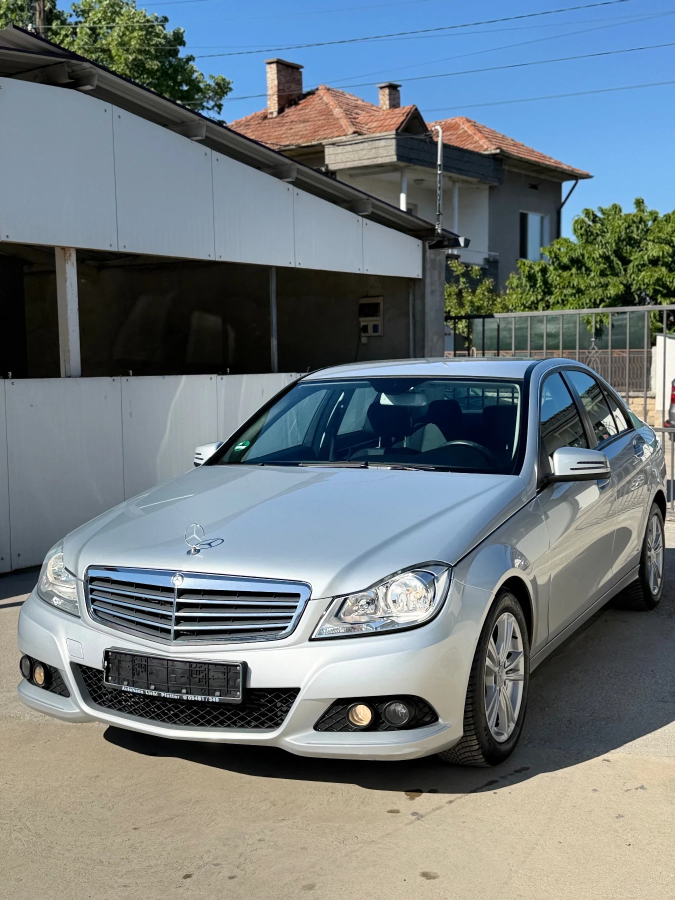 Mercedes-Benz C 180 BlueEfficiency 100% Реален Пробег ЛИЗИНГ - изображение 4