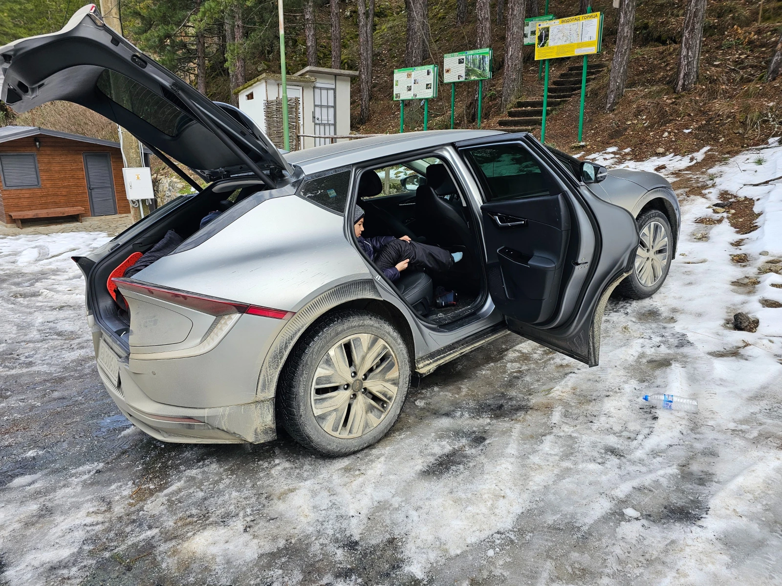 Kia EV6 77KW 4x4 Long range | Mobile.bg   16