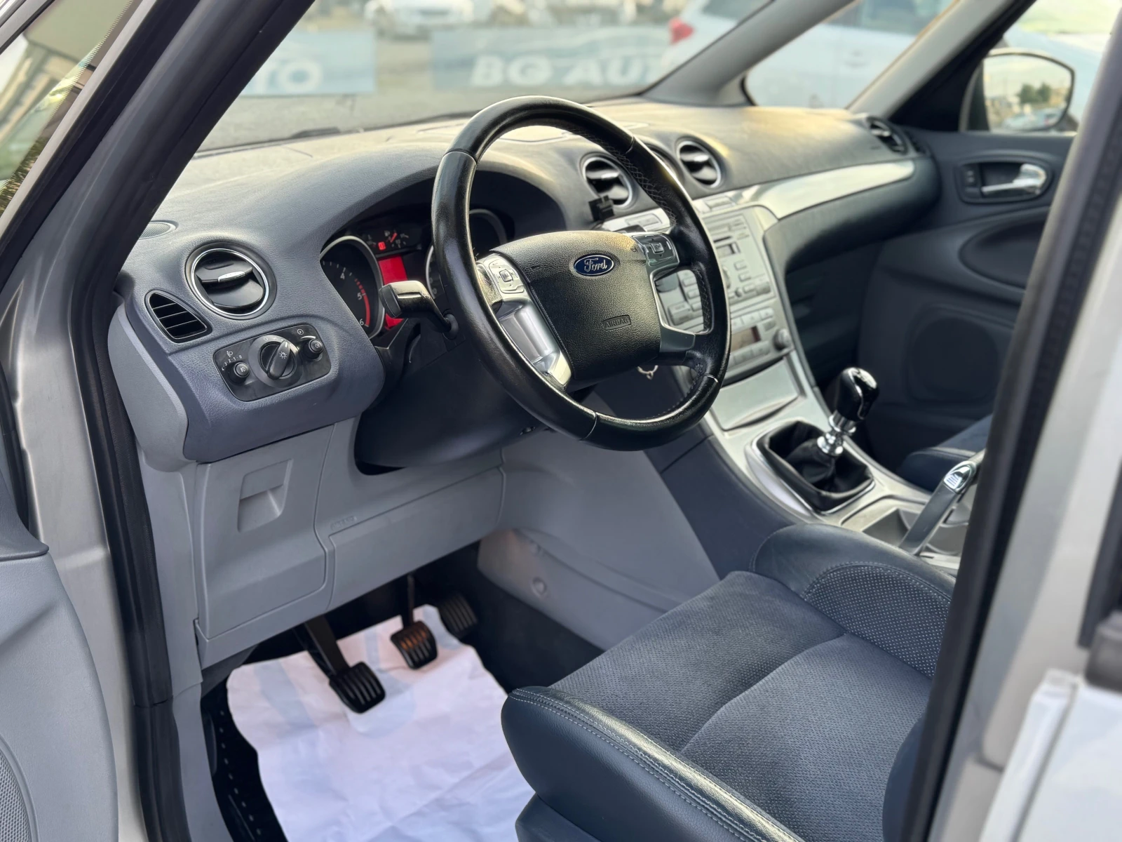 Ford S-Max * * ИТАЛИЯ* TITANIUM* 2.0-140*  | Mobile.bg — изображение 15