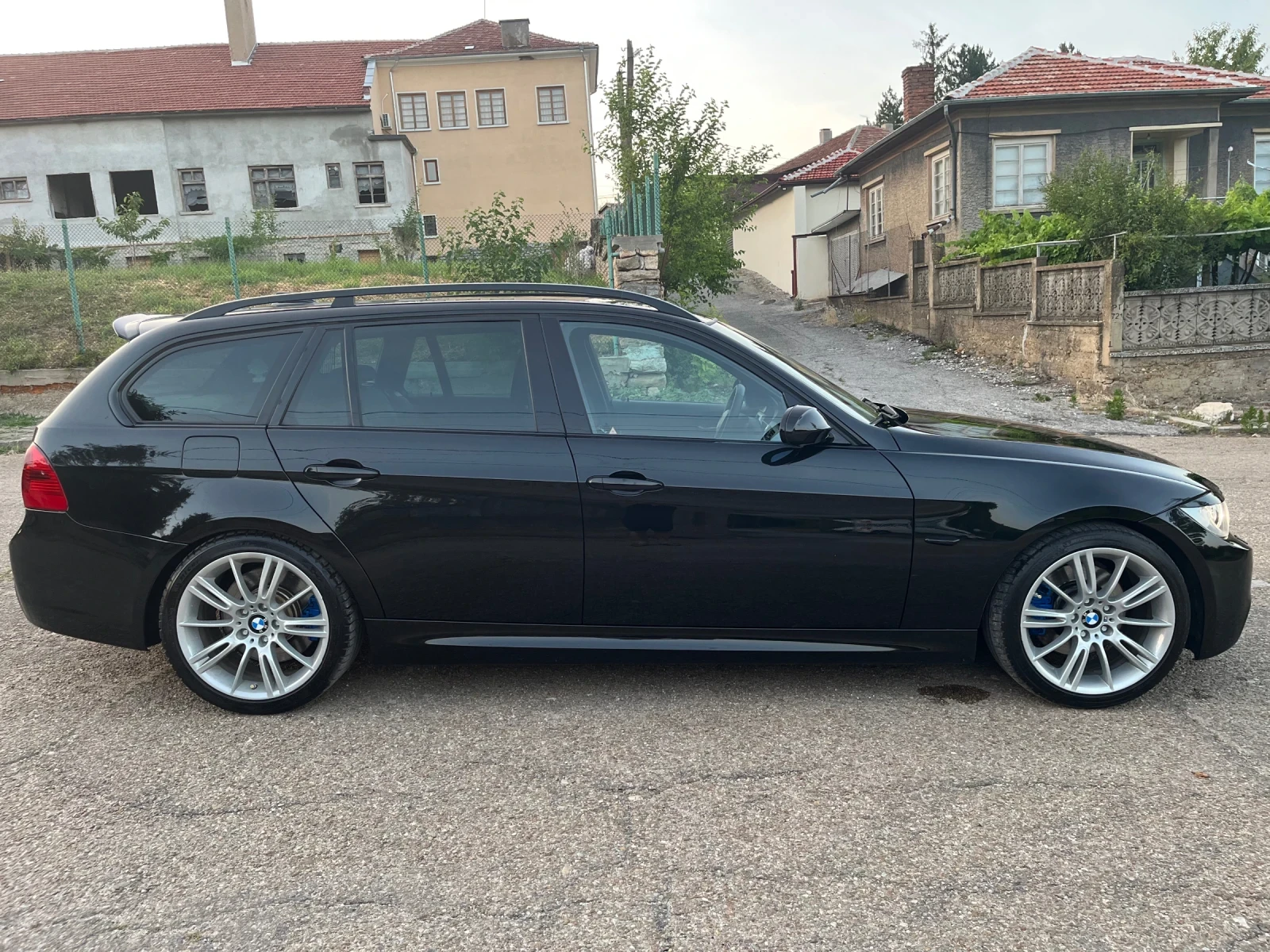 BMW 330  - изображение 8