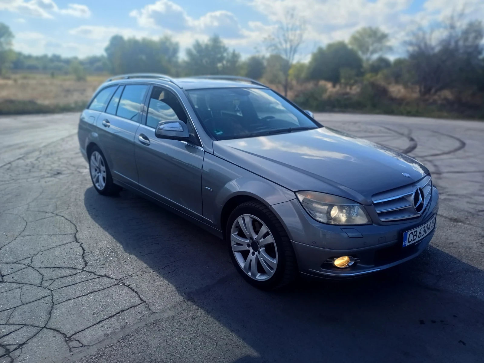 Mercedes-Benz C 320 Реални километри!!!Avangard, 2 ключа! - изображение 4