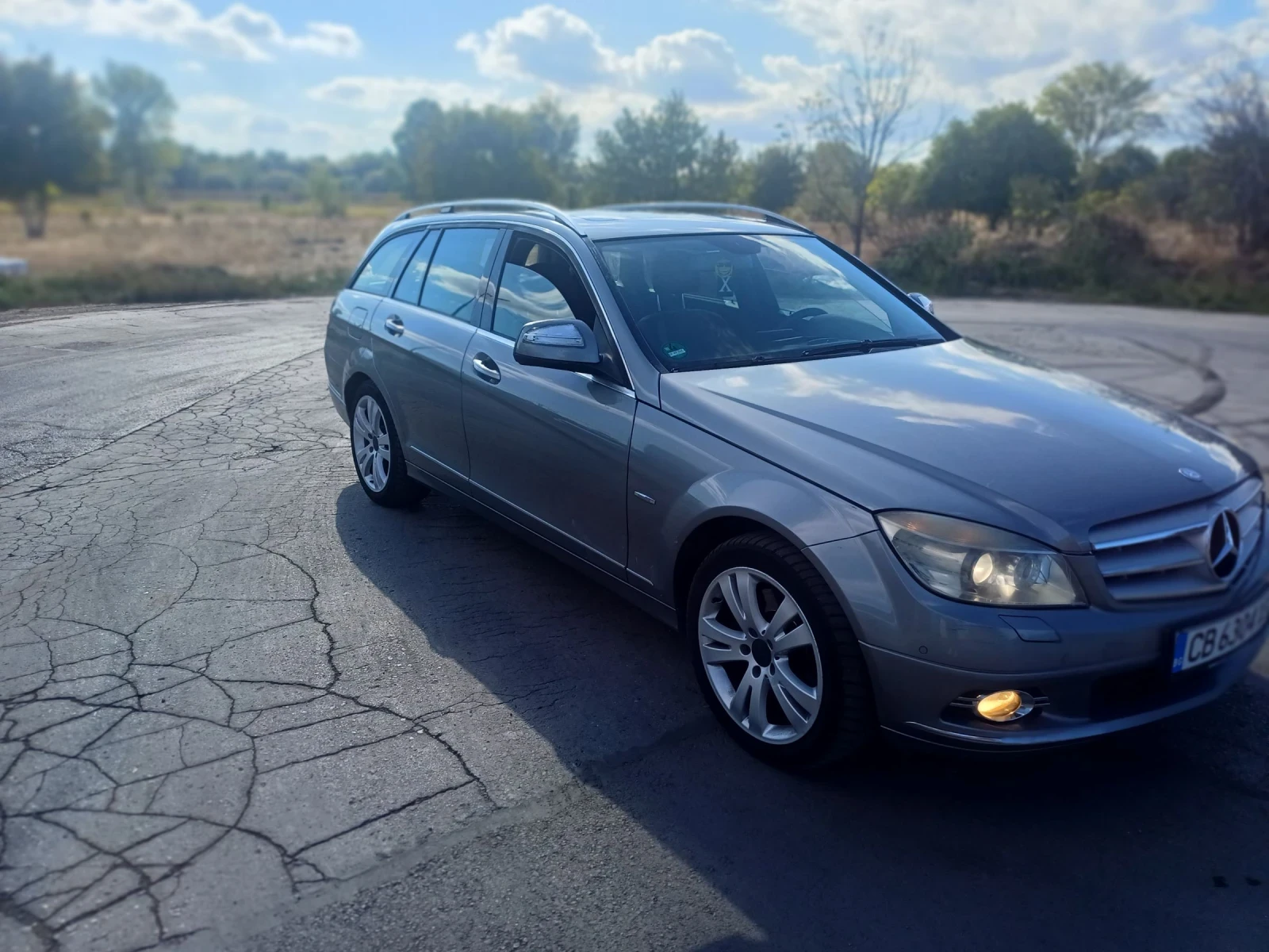 Mercedes-Benz C 320 Реални километри!!!Avangard, 2 ключа! - изображение 3