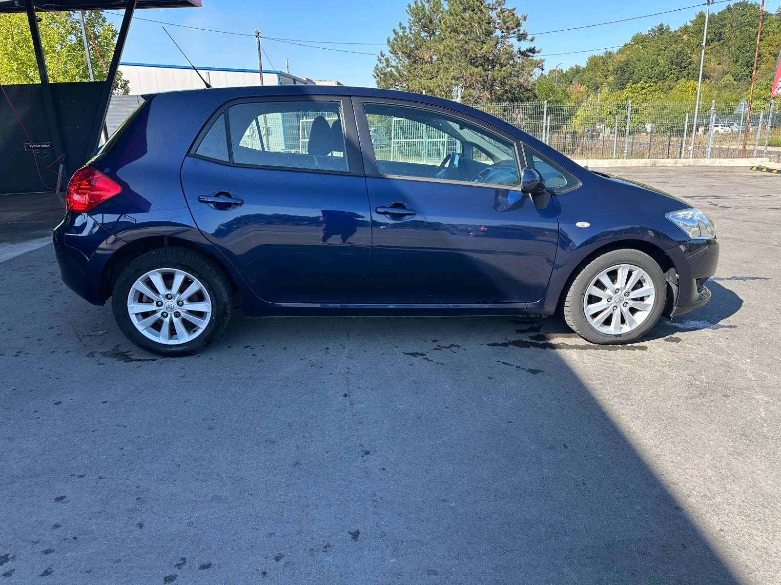 Toyota Auris 1.6-KeyLess-1Г-ГАРАНЦИЯ - изображение 5