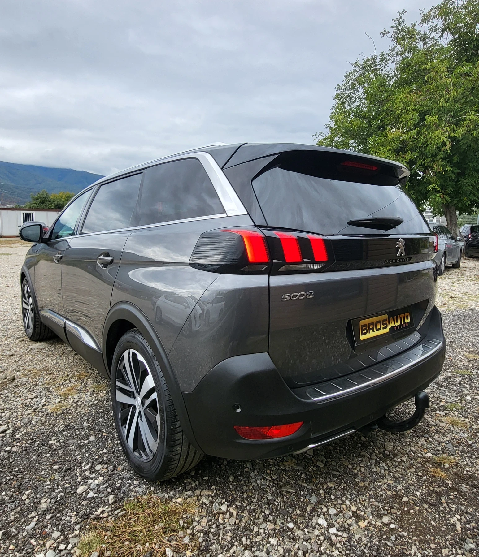 Peugeot 5008 GT/2.0 HDI/LED/EURO6/EAT8/180H.P. - изображение 5