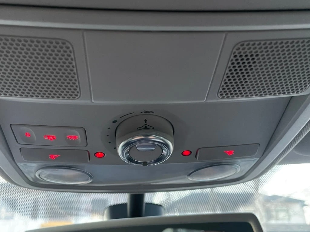 VW Passat * 4dr Sdn 2.0 TDI DSG Highline * CARFAX * ���� ��  | Mobile.bg � ����������� 7