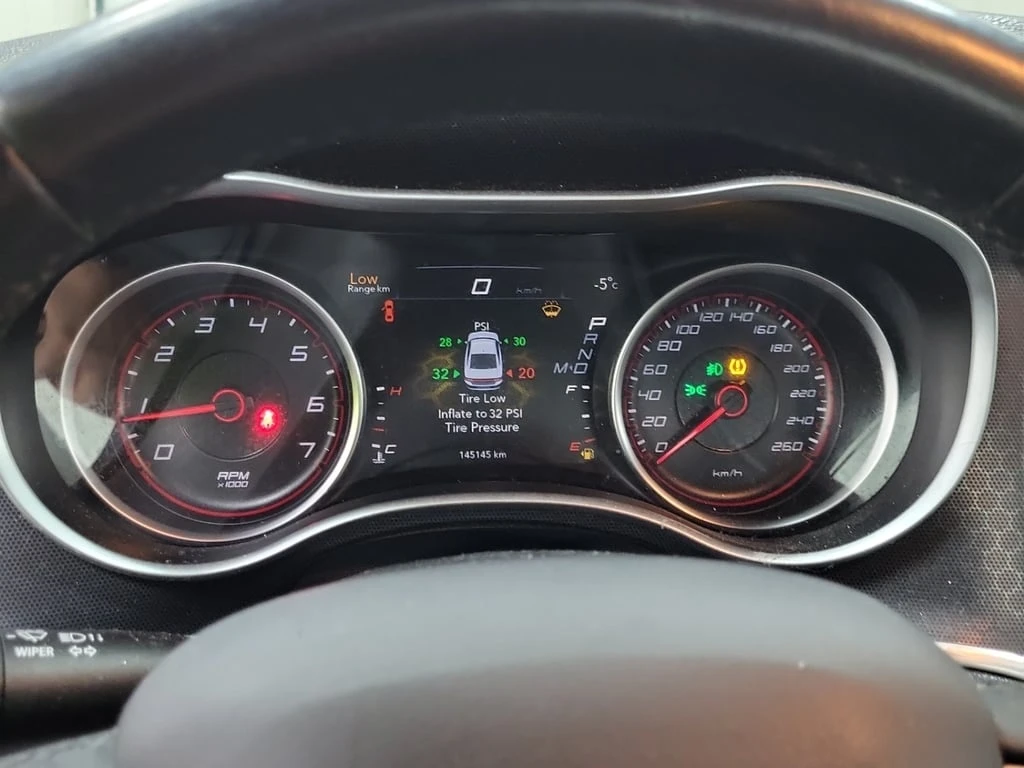 Dodge Charger * SXT * CARFAX *  - изображение 10