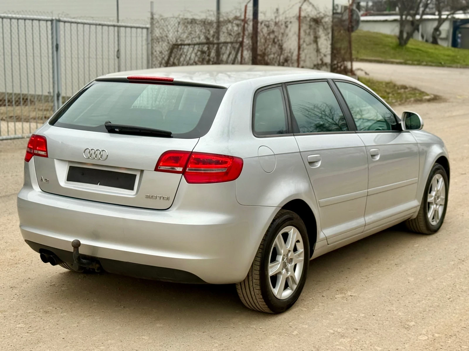 Audi A3 2.0TDI FACELIFT  - изображение 4