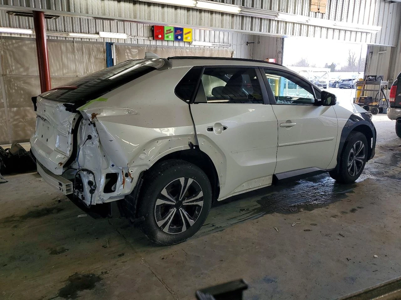 Toyota bZ4X Xle, снимка 3 - Автомобили и джипове - 53934577