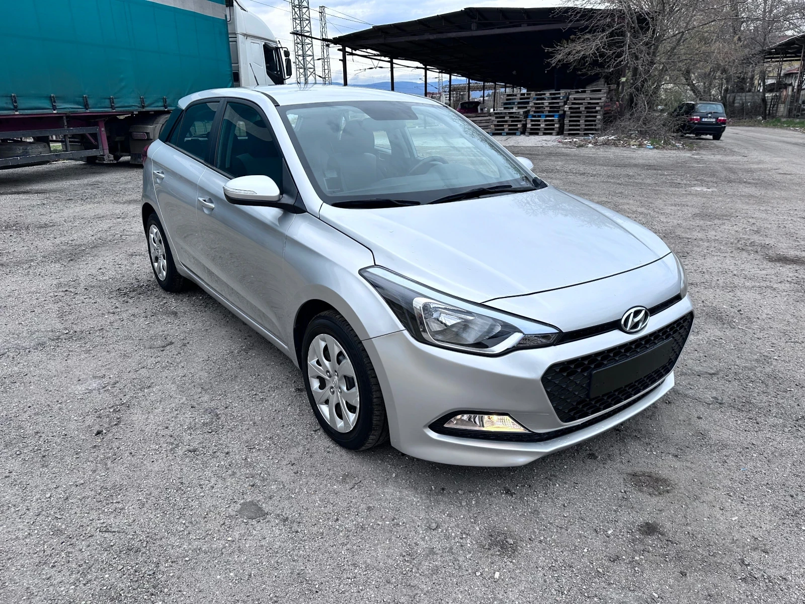 Hyundai I20 1.1CRDI , снимка 2 - Автомобили и джипове - 54057302