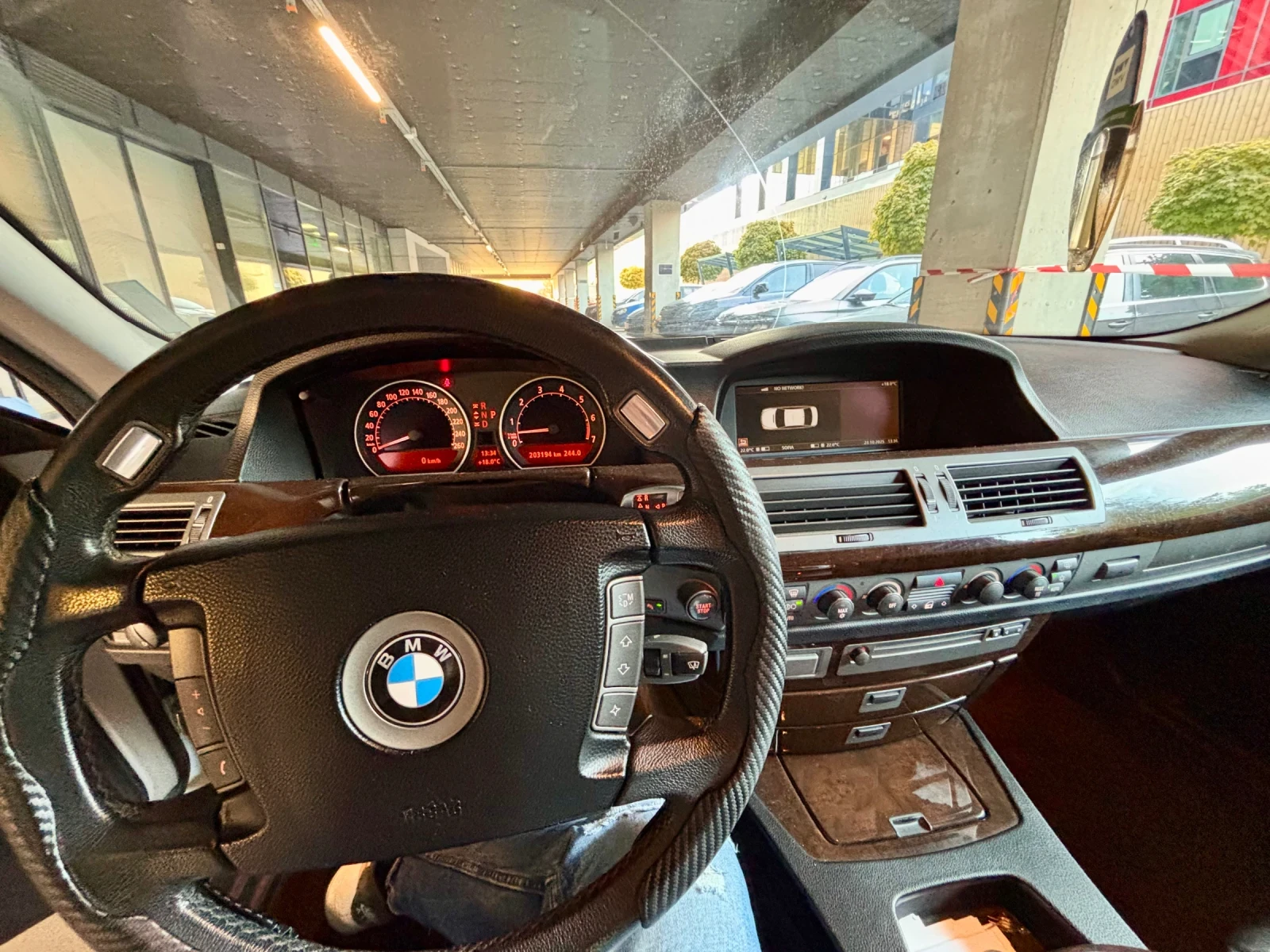 BMW 745, снимка 11 - Автомобили и джипове - 54082501