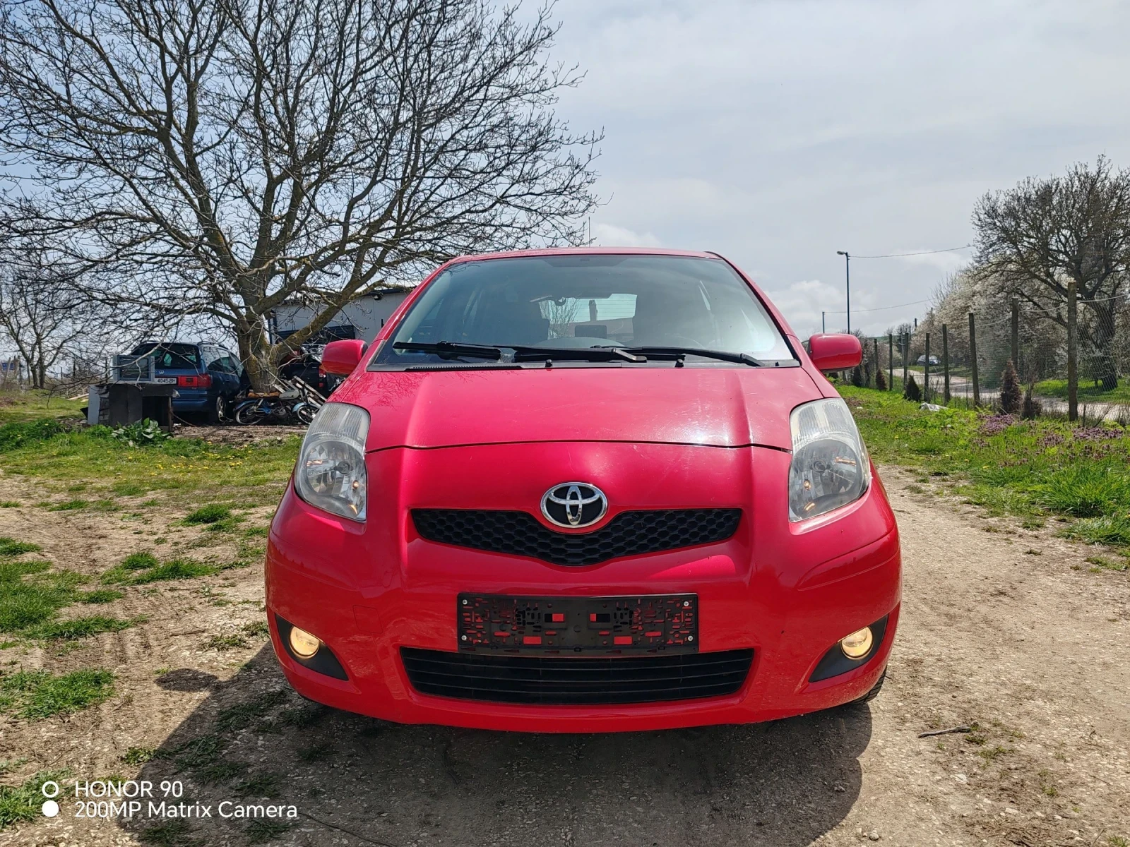 Toyota Yaris 1.3, снимка 2 - Автомобили и джипове - 54220704