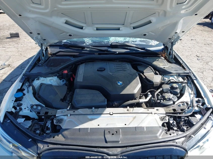 BMW 330 2.0l I, снимка 10 - Автомобили и джипове - 54360613