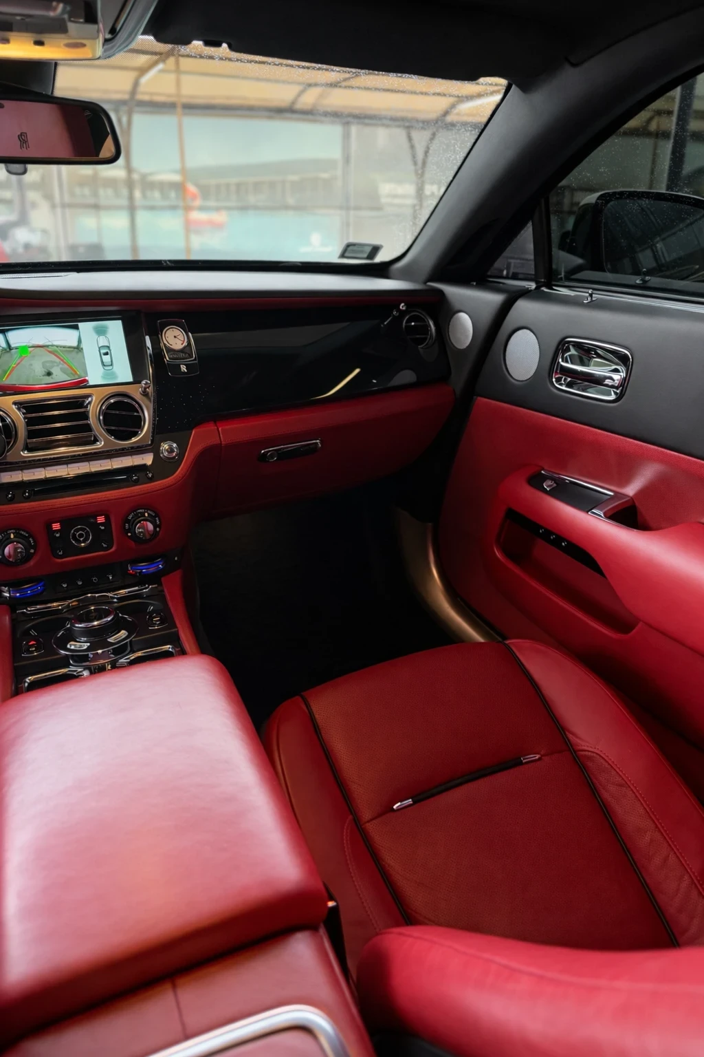 Rolls-Royce Wraith, снимка 7 - Автомобили и джипове - 54471137