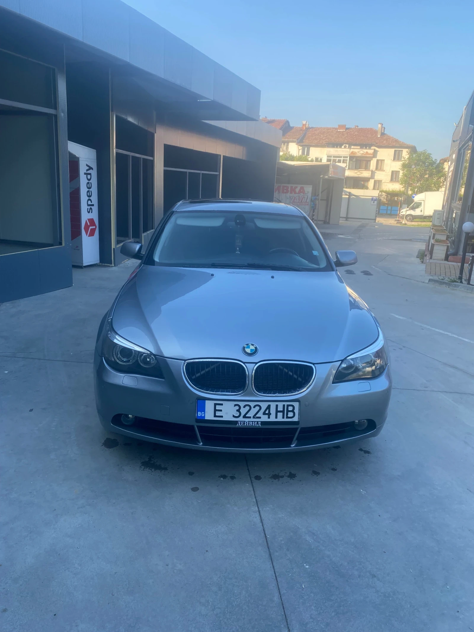 BMW 525