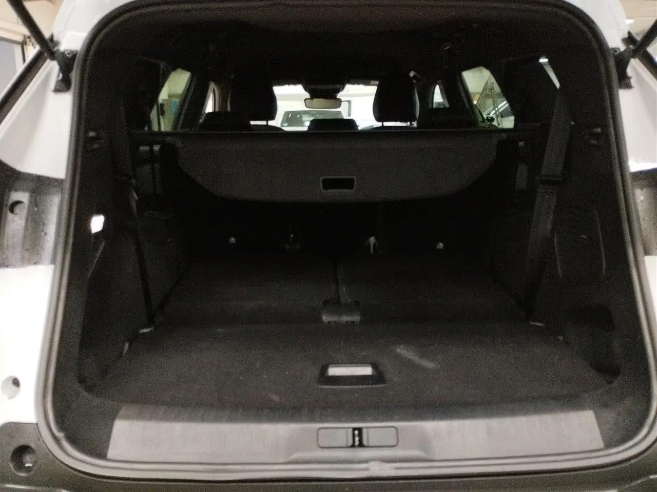 Peugeot 5008 MHEV/145HP/ALLURE/DSC6/7S/CAM/NAVI/LED/299q | Mobile.bg � ����������� 11