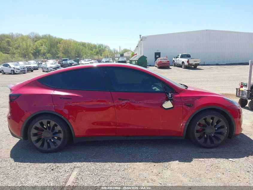 Tesla Model Y Performance Dual Motor All-Wheel Drive, снимка 12 - Автомобили и джипове - 54700674