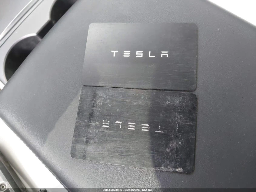 Tesla Model Y Performance Dual Motor All-Wheel Drive, снимка 10 - Автомобили и джипове - 54700674