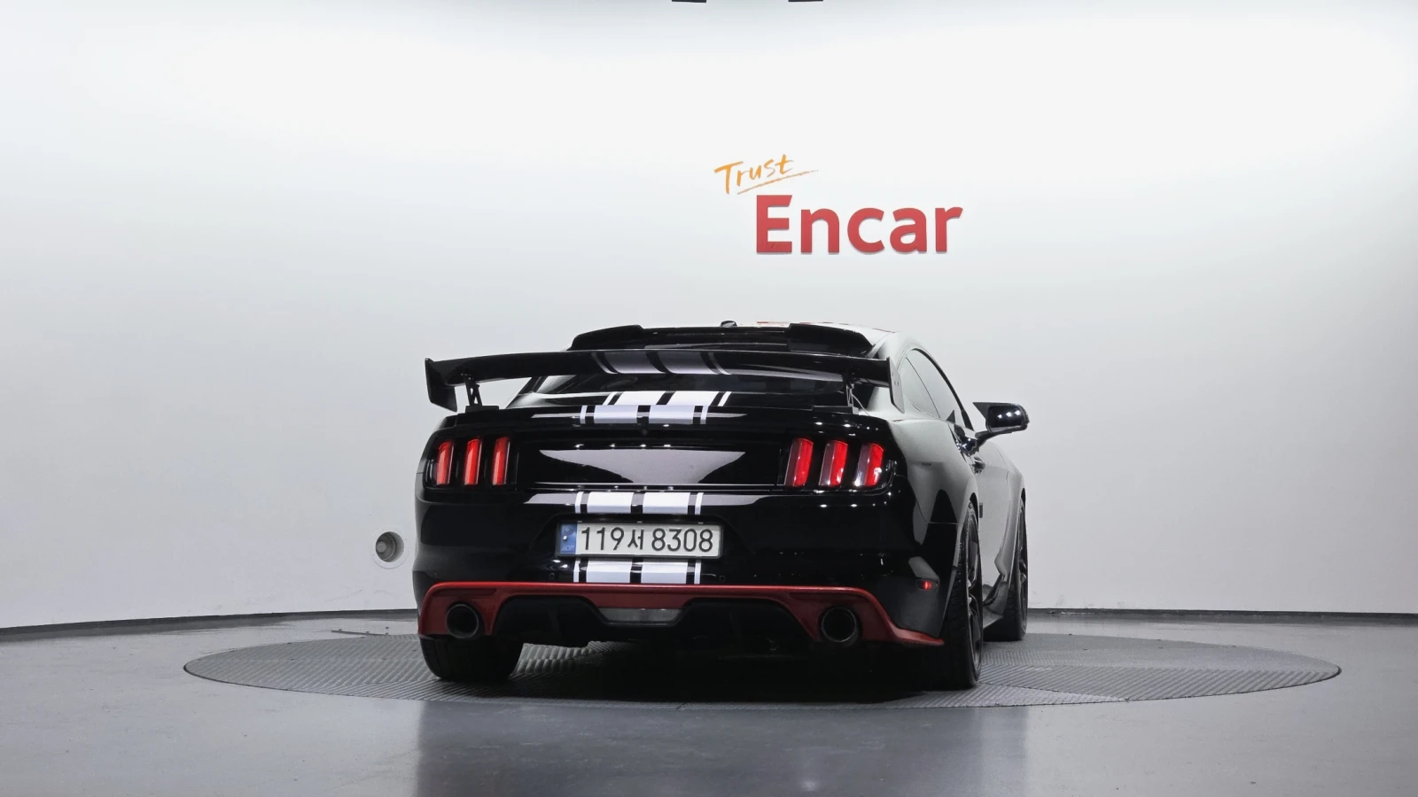Ford Mustang GT 500 KIT* RTR РЕШЕТКА* ОБДУХ* КАРБОН* КРАЙНА ЦЕН, снимка 4 - Автомобили и джипове - 55042307