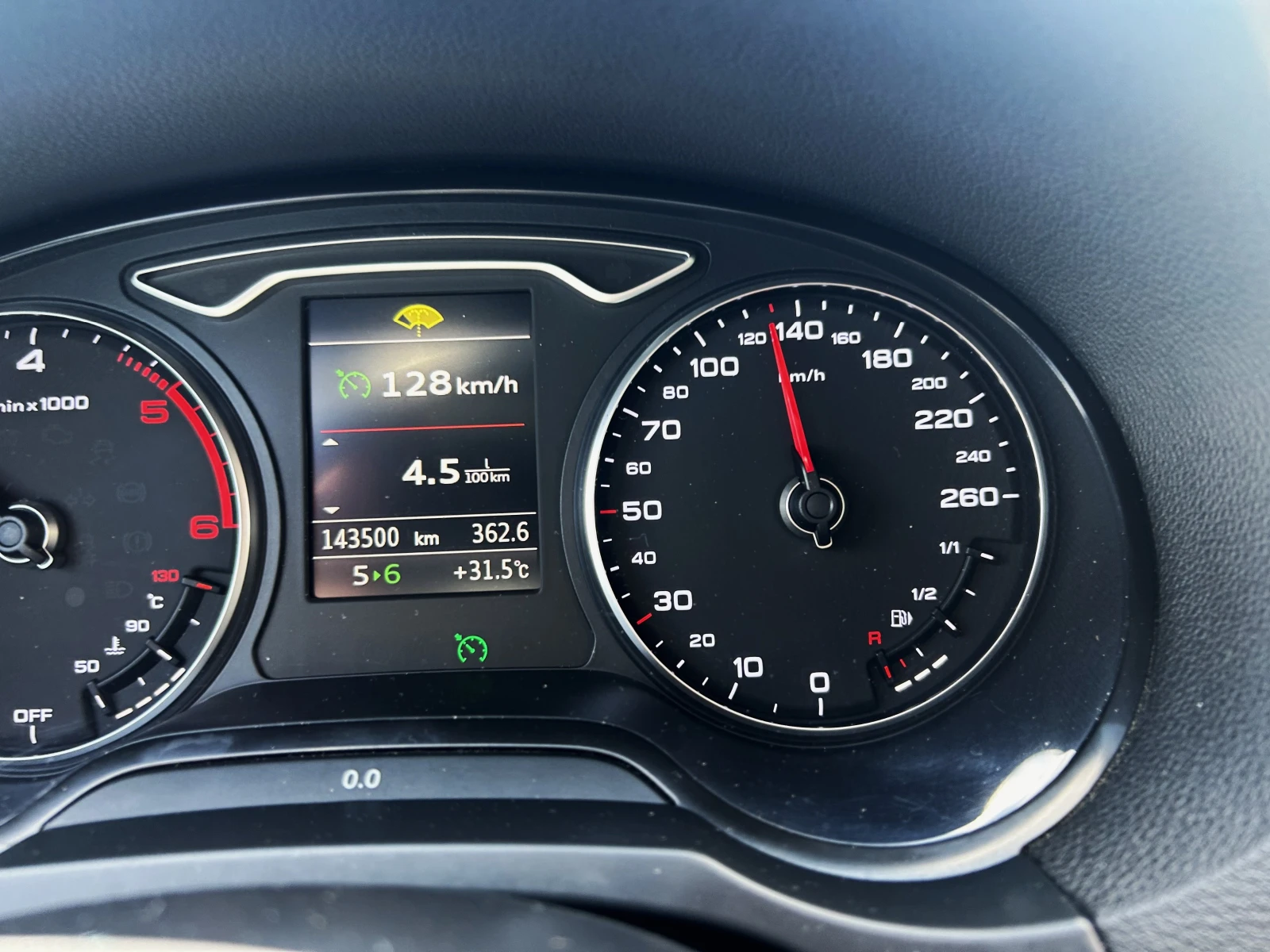 Audi A3 Quattro 4X4, снимка 4 - Автомобили и джипове - 55120243