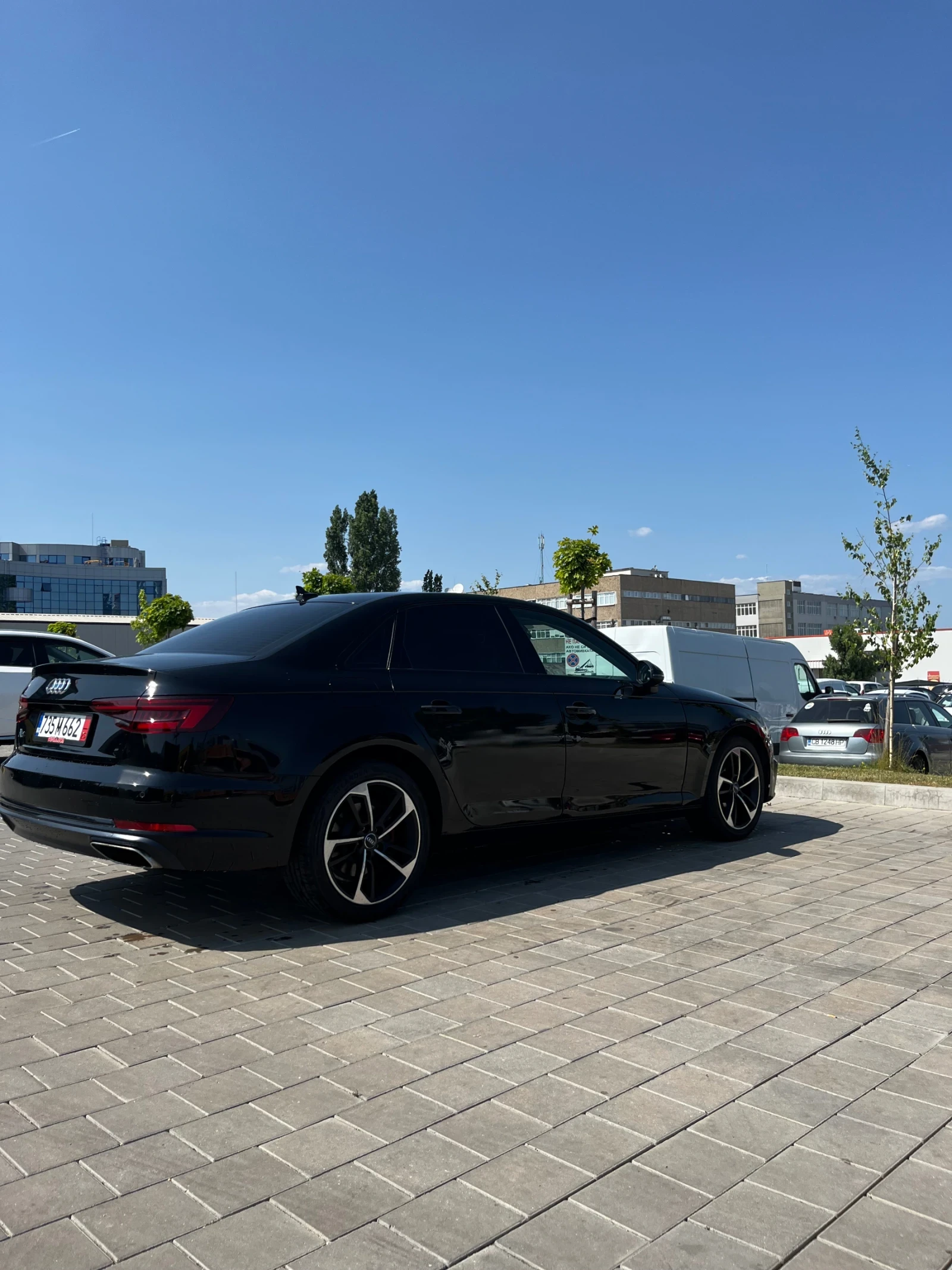 Audi A4 2.0 TFSI, снимка 5 - Автомобили и джипове - 55327126