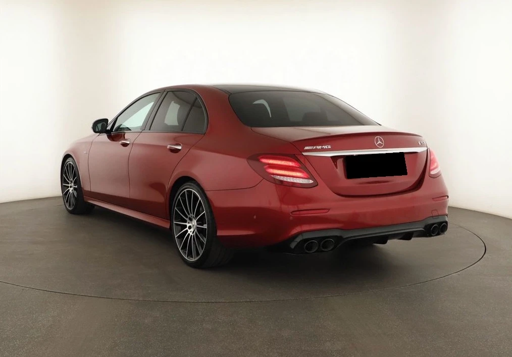 Mercedes-Benz E 53 AMG 4Matic+ , снимка 4 - Автомобили и джипове - 55689324