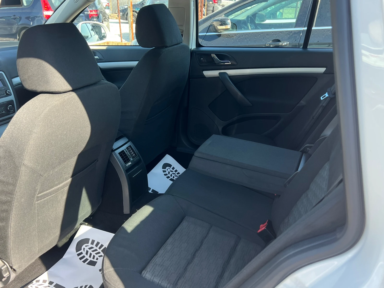 Skoda Octavia ЛИЗИНГ-ДИЗЕЛ-КЛИМА, снимка 8 - Автомобили и джипове - 55736778