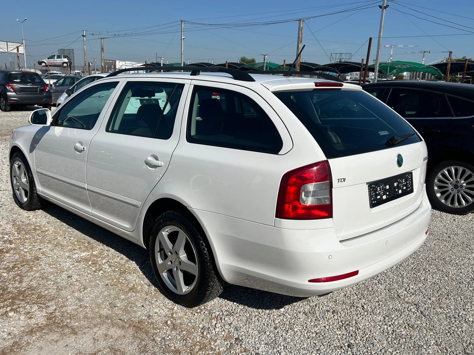 Skoda Octavia ЛИЗИНГ-ДИЗЕЛ-КЛИМА, снимка 6 - Автомобили и джипове - 55736778