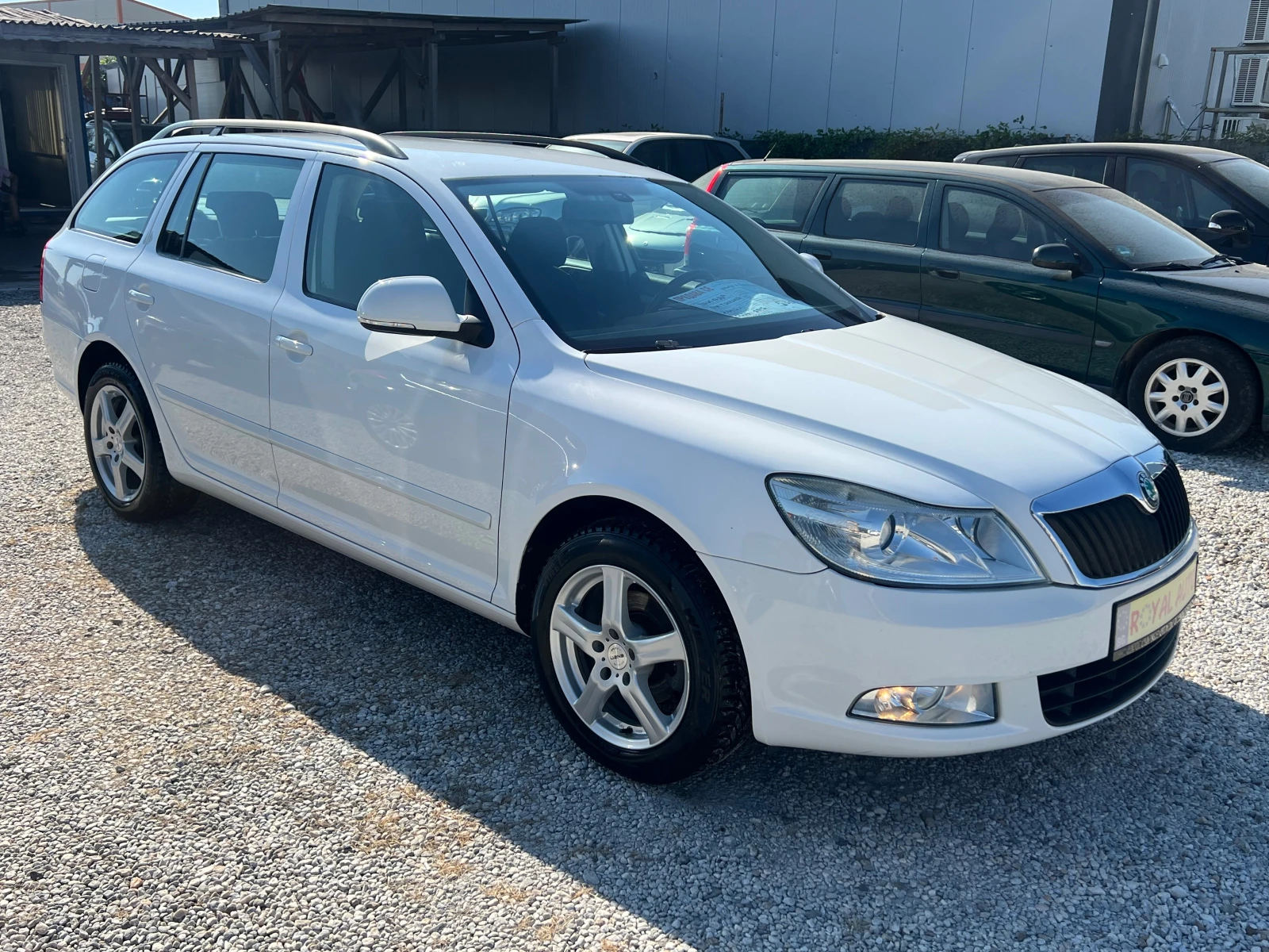 Skoda Octavia ЛИЗИНГ-ДИЗЕЛ-КЛИМА, снимка 3 - Автомобили и джипове - 55736778