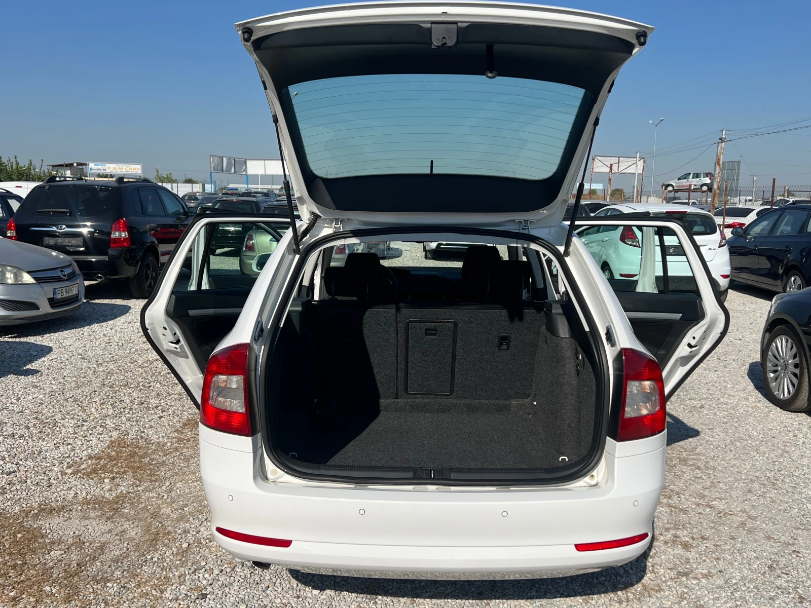 Skoda Octavia ЛИЗИНГ-ДИЗЕЛ-КЛИМА, снимка 9 - Автомобили и джипове - 55736778