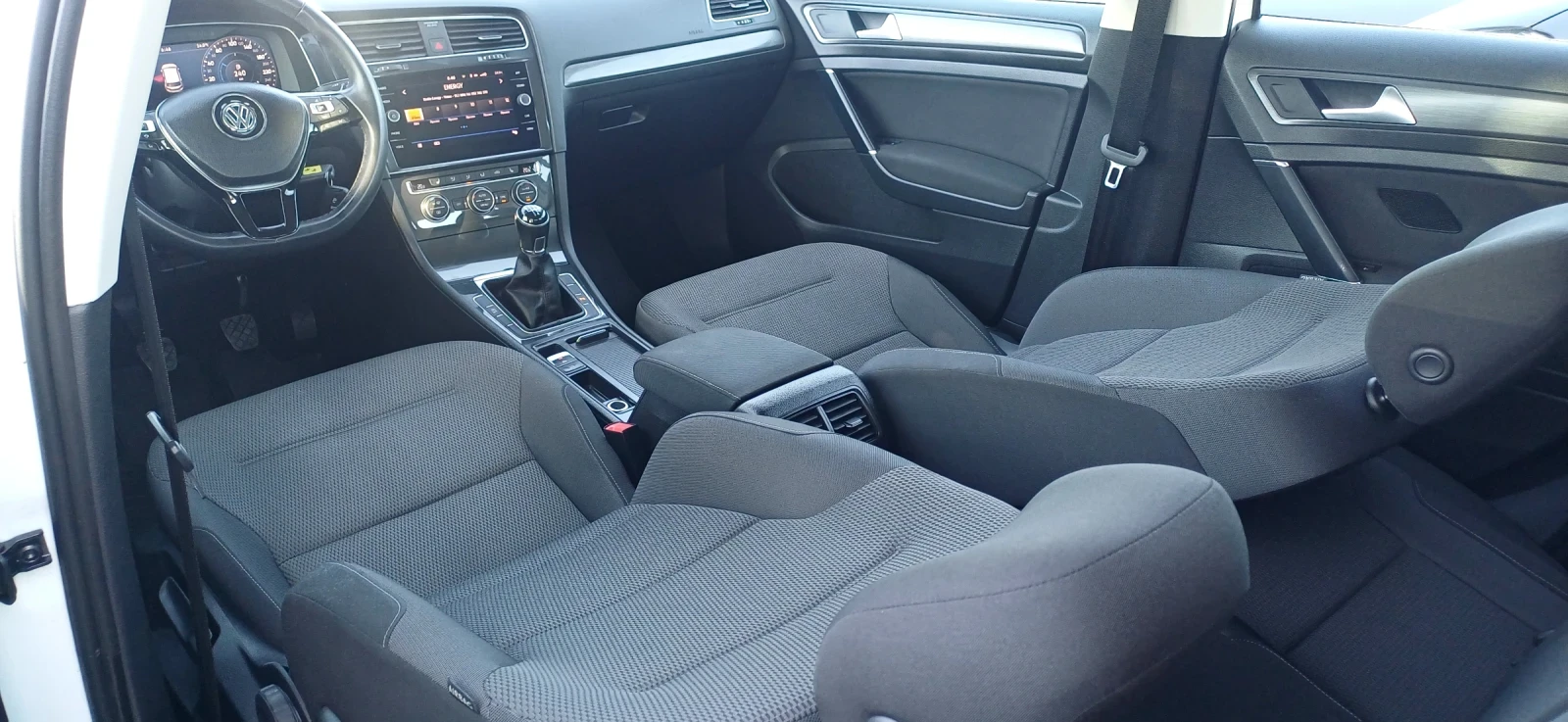 VW Golf 7.5 DIGITAL, снимка 9 - Автомобили и джипове - 55896150