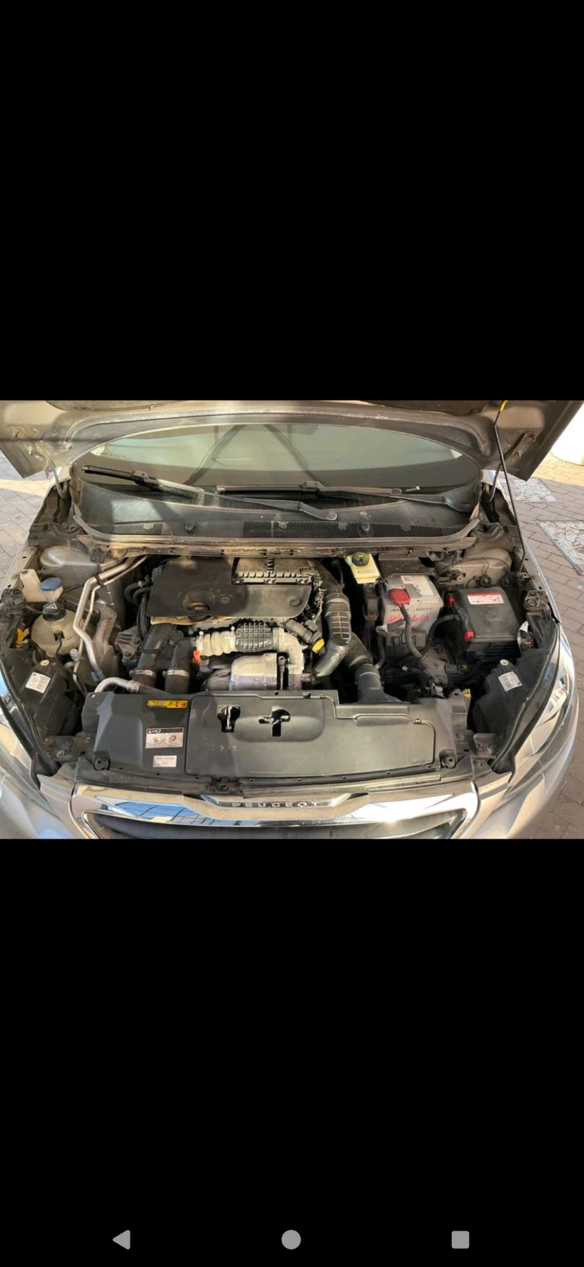Peugeot 308 1.6HDI 120 Euro6, снимка 9 - Автомобили и джипове - 55996944