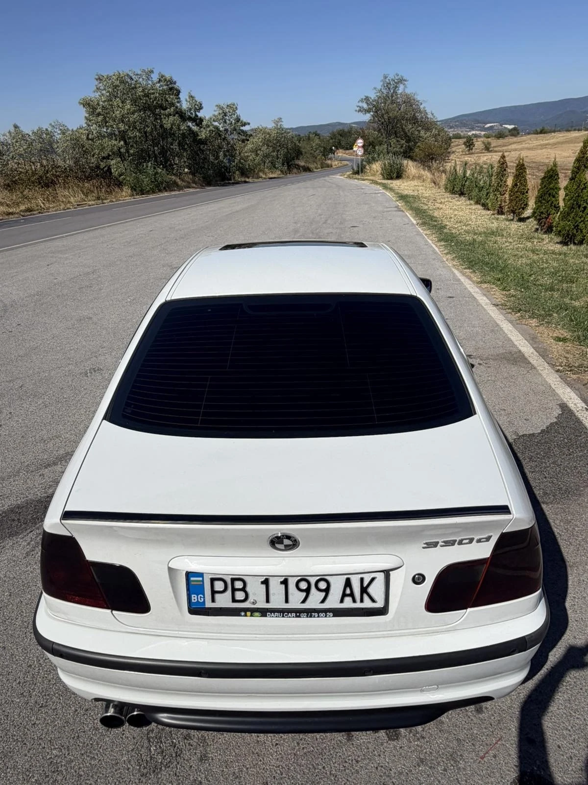 BMW 330, снимка 9 - Автомобили и джипове - 56009463