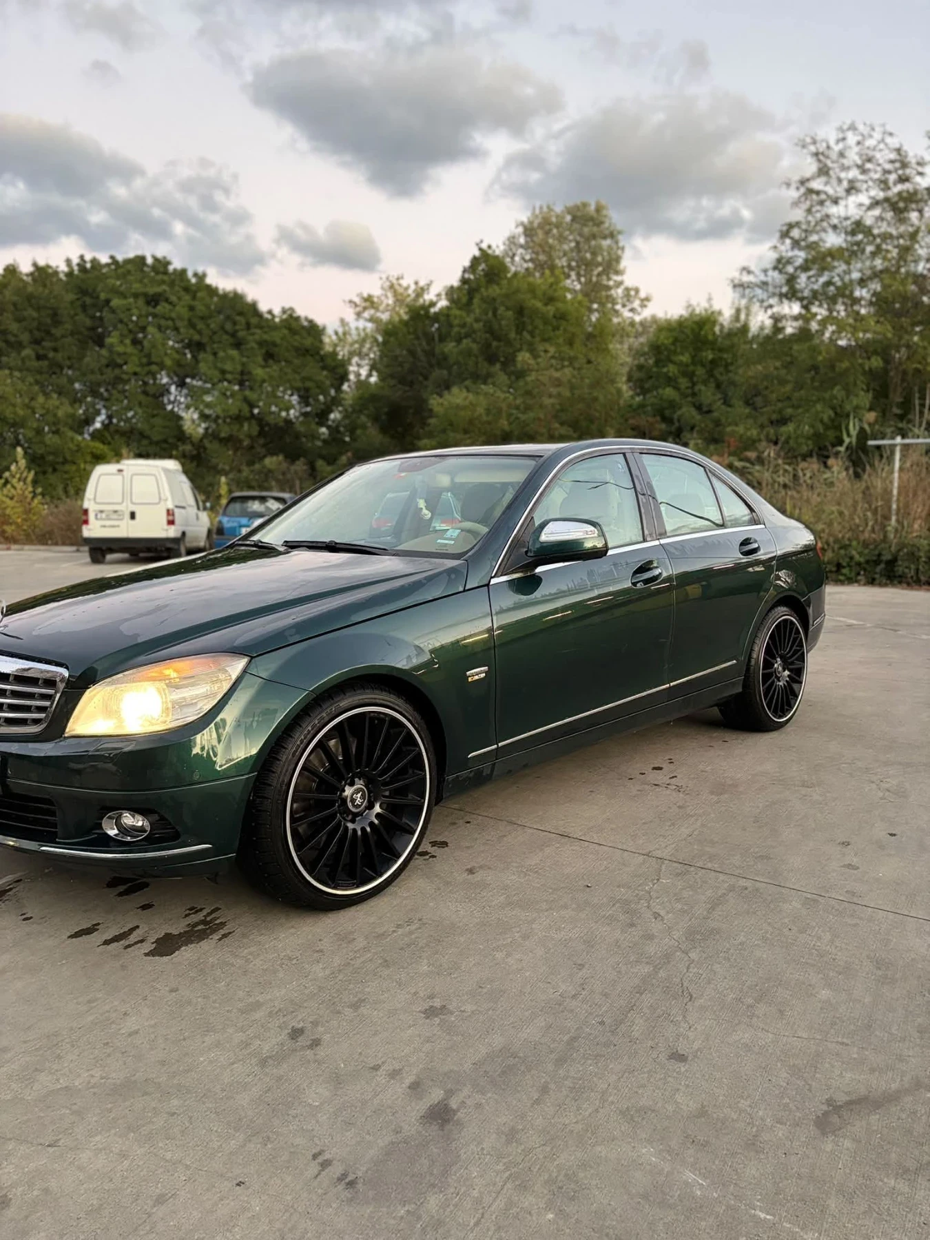 Mercedes-Benz C 320, снимка 2 - Автомобили и джипове - 56023987