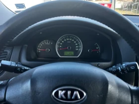 Kia Sportage 2.0i LPG, снимка 13