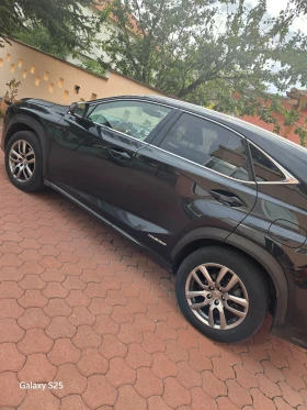     Lexus NX 300h