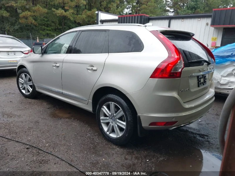 Volvo XC60 T5 INSCRIPTION, снимка 3 - Автомобили и джипове - 47671954