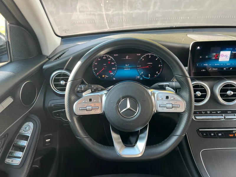 Mercedes-Benz GLC 300 D 4MATIC AMG LINE FACELIFT, снимка 9 - Автомобили и джипове - 52168589