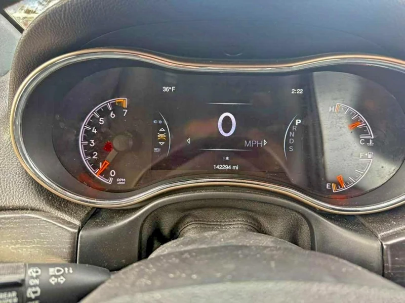 Jeep Grand cherokee, снимка 8 - Автомобили и джипове - 53345636