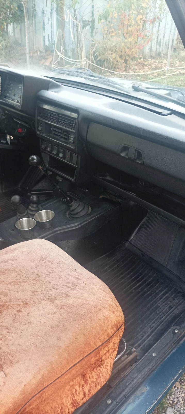 Lada Niva 21214, снимка 9 - Автомобили и джипове - 52665689