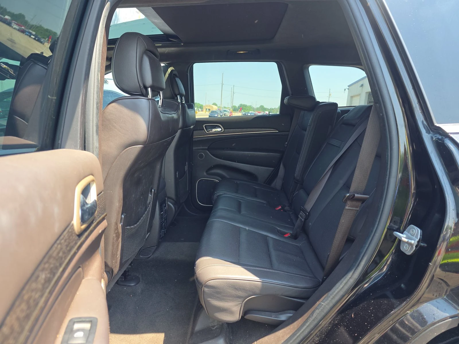 Jeep Grand cherokee SUMMIT* Обдух* Премиум музика* Дистроник* Keyless - изображение 9