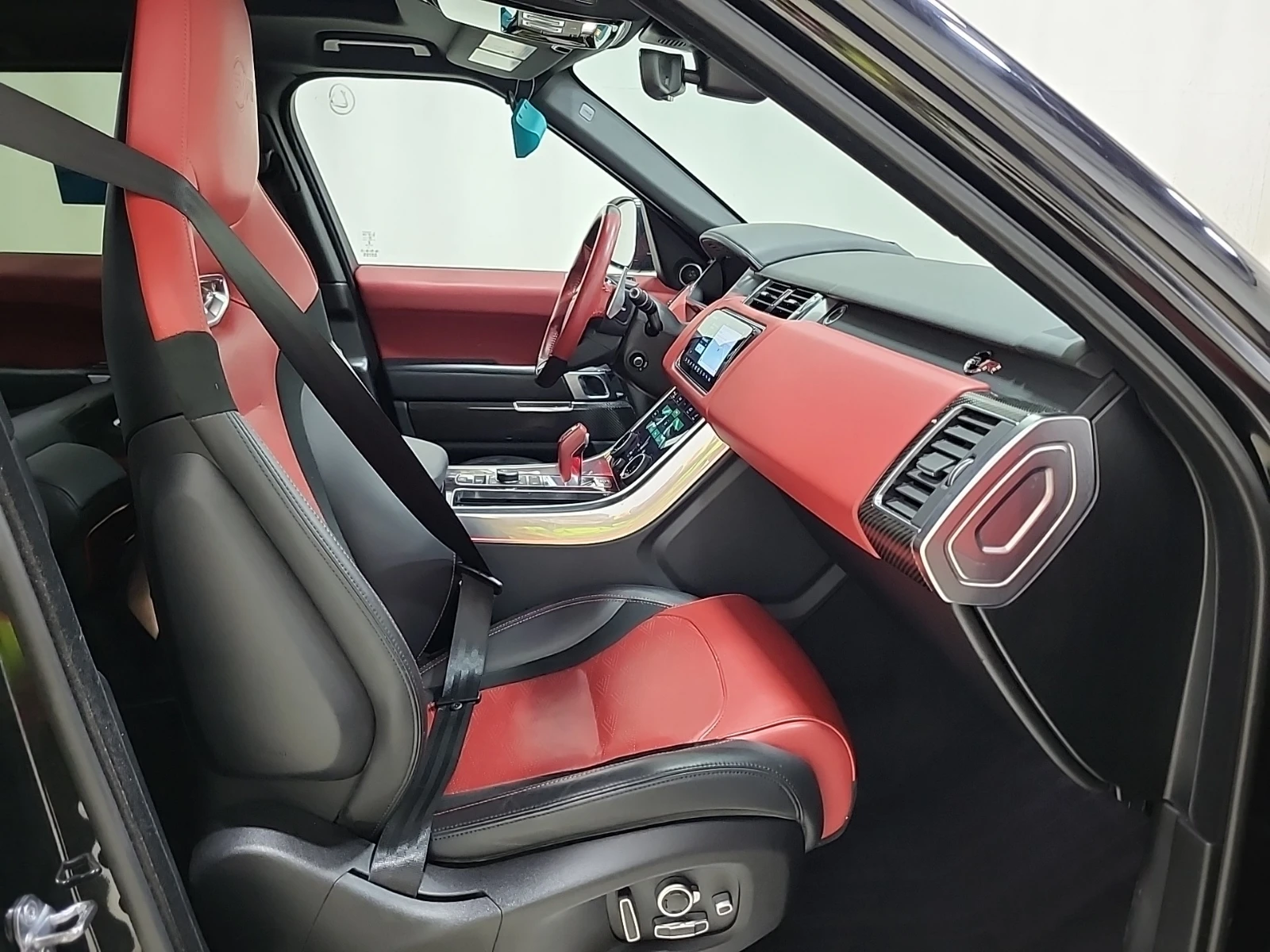 Land Rover Range Rover Sport * SVR* CARFAX *    | Mobile.bg   11