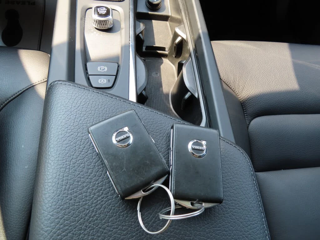 Volvo XC60 T5 MOMENTUM AWD| ����|  | Mobile.bg � ����������� 17